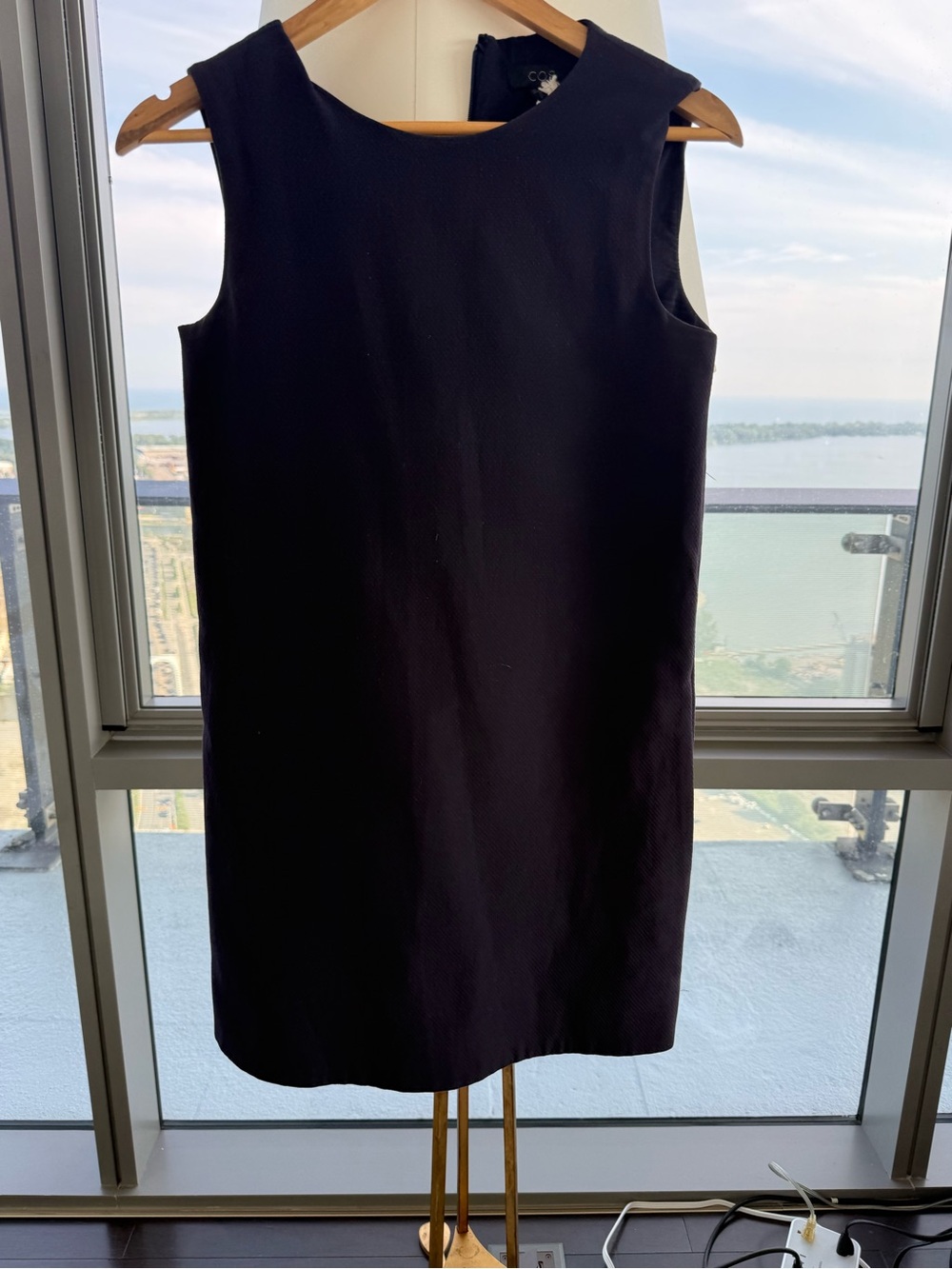 Classic Sleeveless Shift Dress - blueish black - COS